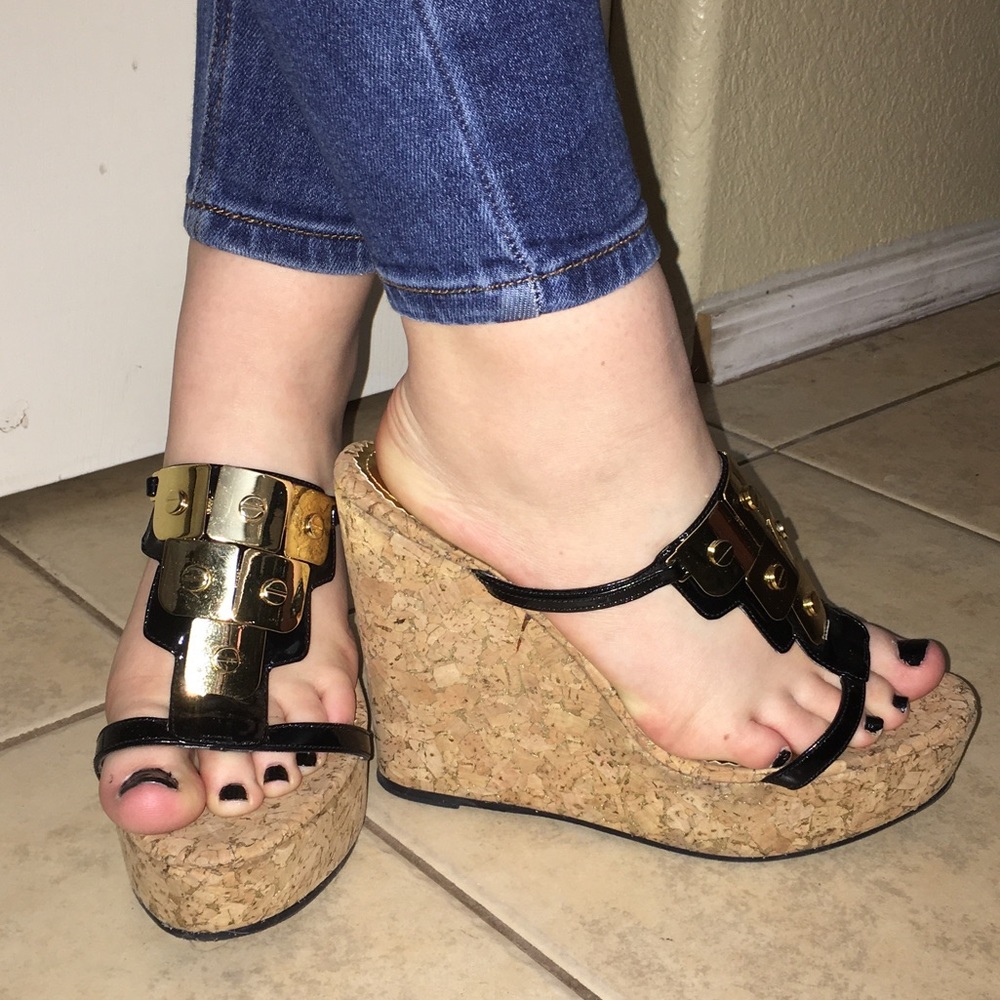 Colin Stuart Wedges